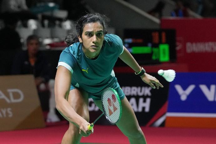 其教练离爆炸点仅100米,羽毛球名将辛杜宣布退出全英公开赛 新闻