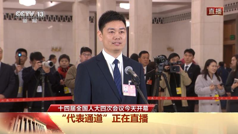 从车间起步到国家荣光,杨永修的工匠之路;热爱点燃坚持,责任铸就突破。 汽车科技