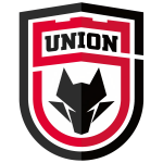  地铁站台亮起家乡呼声，陕西球迷远征深圳前夕；西北狼精神跨越千里。 体育新闻