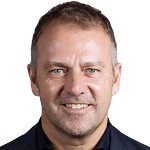 拉波尔塔连任巴萨主席意义重大,弗里克执教前景看好;莱万多夫斯基留队意愿强烈,核心阵容延续可期。 体育新闻