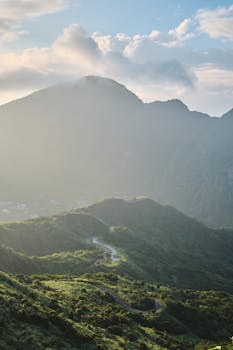  AI Agent爆发引爆算力需求，大模型收入端改善信号显著；产业链进入涨价周期，国产替代空间广阔。 IT技术 AI Agent爆发引爆算力需求，大模型收入端改善信号显著；产业链进入涨价周期，国产替代空间广阔。 IT技术