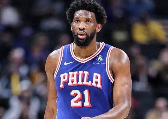  【NBA战术复盘】恩比德复出实战数据解析与获取方式 体育新闻