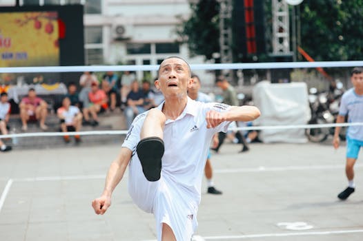 房企转型实战:龙湖集团的运营突围之道 企业服务