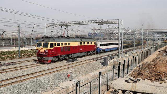  钢轨断裂引发的技术警示：高铁安全检测体系的深层逻辑 新闻