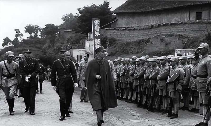  台湾治理困局：蒋介石的制度破局与战略抉择 新闻